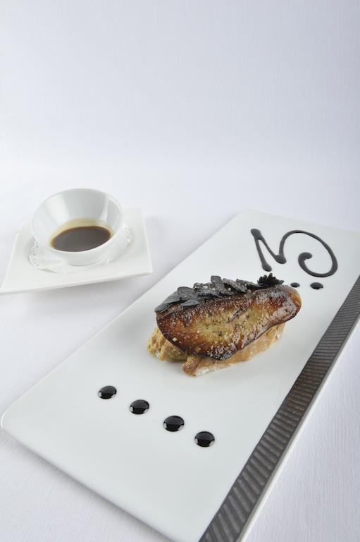 Le Viscos Hotel Saint-Savin (Hautes-Pyrenees)